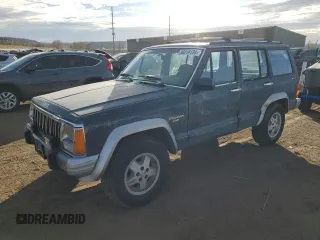 1992 Jeep Cherokee z VIN 1J4FJ58S7NL136135, wystawiony jako Copart lot #86016134 z przebiegiem 160 259 mil mil oraz Czysty tytuł • Clean title. Historia ofert i sprzedaży dostępna na DreamBid. Obrazek 1.