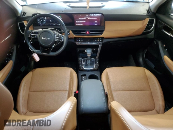 2024 Kia Seltos SX with VIN KNDETCA73R7622283, listed as a Copart auction lot 50355475 with 19,837 mi miles and Salvage title. Bid and sale history available at DreamBid. Image 8.