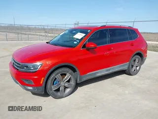 2018 Volkswagen Tiguan SEL Premium with VIN 3VV5B7AX8JM116146, listed as a IAAI auction lot 41738184 with 163,731 mi miles and . Bid and sale history available at DreamBid. Image 2.