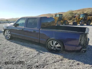 2005 Chevrolet Silverado 1500 with VIN 2GCFC13T251325270, listed as a Copart auction lot 75061414 with Not Provided miles and Salvage Title. Bid and sale history available at DreamBid. Image 2.