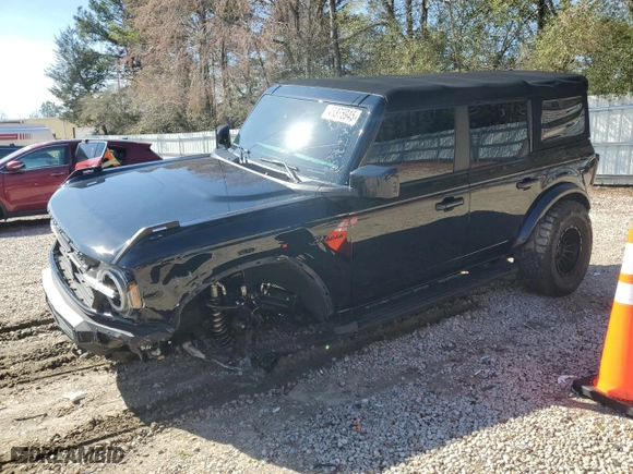 2022 Ford Bronco with VIN 1FMEE5BPXNLB48396, listed as a Copart auction lot 45375945 with 23,960 mi miles and Salvage Title. Bid and sale history available at carsss.com. Image 1.