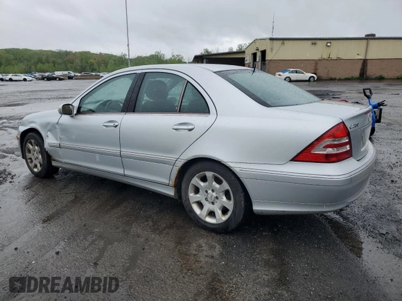 2006 Mercedes-Benz C 280 Luxury with VIN WDBRF92H96F815024, listed as a Copart auction lot 55578365 with 178,356 mi miles and Salvage title. Bid and sale history available at DreamBid. Image 2.