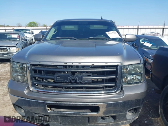 2007 GMC Sierra 1500 with VIN 3GTEK13Y47G542294, listed as a IAAI auction lot 41877821 with 245,731 mi miles and . Bid and sale history available at DreamBid. Image 12.