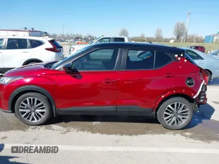 2021 Nissan Kicks SV with VIN 3N1CP5CV1ML535573, listed as a IAAI auction lot 41829377 with 48,430 mi miles. Bid and sale history available at carsss.com. Image 15.
