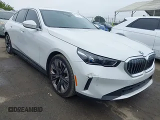 2024 BMW i5 eDrive40 with VIN WBY33FK03RCR34684, listed as a IAAI auction lot 42171082 with 6,583 mi miles and . Bid and sale history available at DreamBid. Image 1.