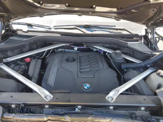 2022 BMW X5 sDrive40i with VIN 5UXCR4C05N9L37464, listed as a IAAI auction lot 41891016 with 43,793 mi miles and . Bid and sale history available at DreamBid. Image 10.