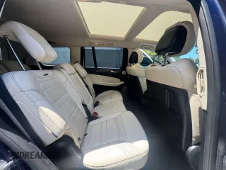 2019 Mercedes-Benz GLS 63 AMG z VIN 4JGDF7FE6KB221214, wystawiony jako Copart lot #62882855 z przebiegiem 61 466 mil mil oraz Czysty tytuł • Clean title. Historia ofert i sprzedaży dostępna na DreamBid. Obrazek 6.