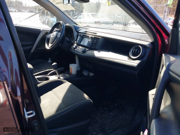 2018 Toyota RAV4 XLE with VIN 2T3RFREV6JW839890, listed as a IAAI auction lot 41654804 with 72,038 mi miles. Bid and sale history available at carsss.com. Image 5.