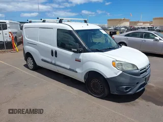 2015 Ram ProMaster City Cargo Tradesman z VIN ZFBERFAT4F6953570, wystawiony jako IAAI lot #42519495 z przebiegiem Nie podano mil oraz . Historia ofert i sprzedaży dostępna na DreamBid. Obrazek 1.