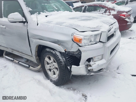 2011 Toyota 4Runner Trail with VIN JTEBU5JR1B5048874, listed as a IAAI auction lot 41332806 with 123,409 mi miles. Bid and sale history available at carsss.com. Image 6.