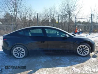 2022 Tesla Model 3 with VIN 5YJ3E1EA1NF304811, listed as a IAAI auction lot 41559342 with 29,597 mi miles and . Bid and sale history available at DreamBid. Image 12.