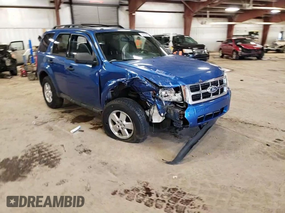 2012 Ford Escape XLT z VIN 1FMCU9D70CKA27880, wystawiony jako Copart lot #60355985 z przebiegiem Nie podano mil oraz Czysty tytuł • Clean title. Historia ofert i sprzedaży dostępna na DreamBid. Obrazek 14.