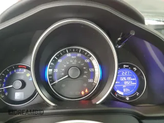 2015 Honda Fit EX-L с VIN 3HGGK5H82FM702912, выставлен на аукционе Copart как лот 63517205 с пробегом 26 195 миль миль и Списание • Salvage title. История ставок и продаж доступна на DreamBid. Изображение 9.