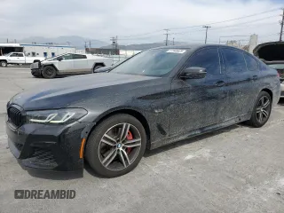 2022 BMW 5 Series 530e z VIN WBA13AG01NCH63769, wystawiony jako Copart lot #51948525 z przebiegiem 72 767 mil mil oraz Szkoda całkowita • Salvage title. Historia ofert i sprzedaży dostępna na DreamBid. Obrazek 1.