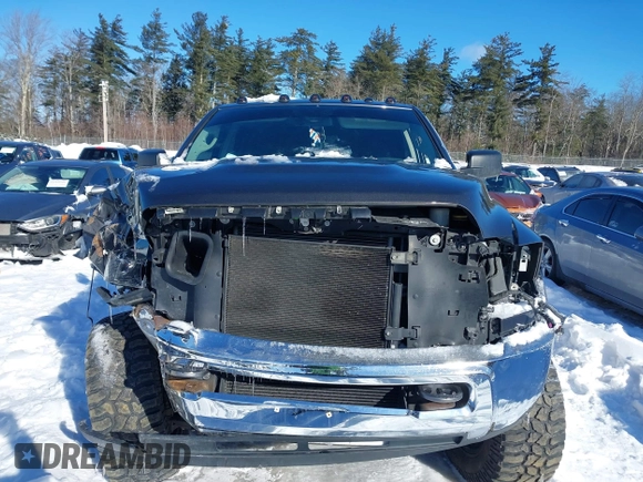 2018 Ram 2500 Tradesman z VIN 3C6UR5CL3JG380790, wystawiony jako IAAI lot #41579401 z przebiegiem 72 675 mil mil oraz . Historia ofert i sprzedaży dostępna na DreamBid. Obrazek 13.