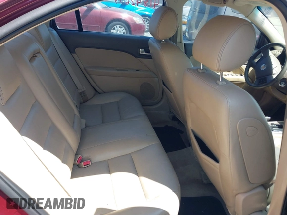 2007 Ford Fusion SEL with VIN 3FAHP08117R137542, listed as a IAAI auction lot 41842674 with 203,220 mi miles. Bid and sale history available at carsss.com. Image 8.