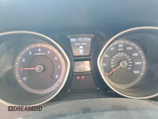 2013 Hyundai Elantra with VIN KMHD35LE2DU108062, listed as a Copart auction lot 64245645 with 193,138 mi miles and Salvage title. Bid and sale history available at DreamBid. Image 9.