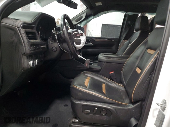 2021 GMC Yukon AT4 with VIN 1GKS2CKD7MR161312, listed as a Copart auction lot 48608455 with 0 mi miles and Non Repairable. Bid and sale history available at carsss.com. Image 7.