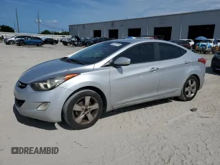 2013 Hyundai Elantra GLS z VIN KMHDH4AE5DU515615, wystawiony jako Copart lot #60572725 z przebiegiem 243 549 mil mil oraz Szkoda całkowita • Salvage title. Historia ofert i sprzedaży dostępna na DreamBid. Obrazek 1.