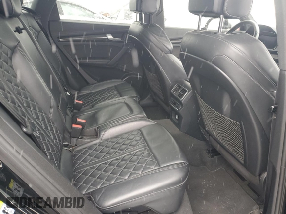 2018 Audi SQ5 Premium Plus with VIN WA1A4AFY9J2155383, listed as a Copart auction lot 42373045 with 131,370 mi miles and Clean Title. Bid and sale history available at DreamBid. Image 10.