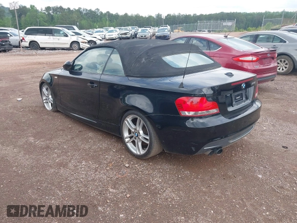 2009 BMW 1 Series 135i with VIN WBAUN93569VK40701, listed as a IAAI auction lot 42099169 with 115,997 mi miles and . Bid and sale history available at DreamBid. Image 3.