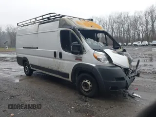 2014 Ram ProMaster Cargo with VIN 3C6URVJG4EE123550, listed as a IAAI auction lot 41184203 with 90,000 mi miles. Bid and sale history available at carsss.com. Image 1.