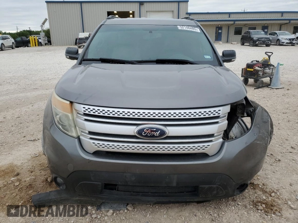 2014 Ford Explorer XLT z VIN 1FM5K7D8XEGB73043, wystawiony jako Copart lot #52146485 z przebiegiem 177 394 mil mil oraz Szkoda całkowita • Salvage title. Historia ofert i sprzedaży dostępna na DreamBid. Obrazek 5.