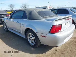 2000 Ford Mustang with VIN 1FAFP4445YF170265, listed as a IAAI auction lot 41629659 with 144,958 mi miles. Bid and sale history available at carsss.com. Image 3.