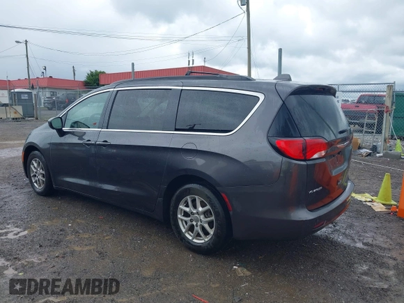 2020 Chrysler Voyager LXi z VIN 2C4RC1DG8LR197537, wystawiony jako IAAI lot #42363819 z przebiegiem 163 779 mil mil oraz . Historia ofert i sprzedaży dostępna na DreamBid. Obrazek 14.