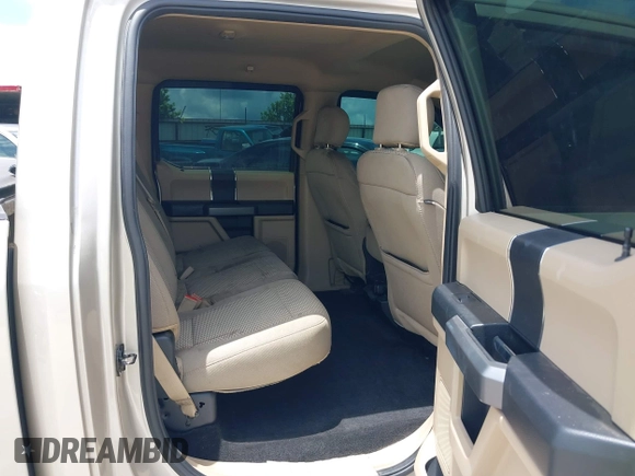 2018 Ford F-150 XL z VIN 1FTEW1EP3JKC46790, wystawiony jako IAAI lot #42584702 z przebiegiem 138 756 mil mil oraz . Historia ofert i sprzedaży dostępna na DreamBid. Obrazek 8.