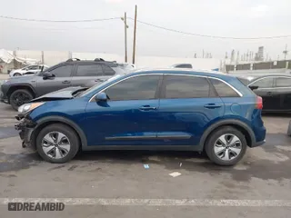 2019 Kia Niro LX with VIN KNDCB3LC8K5338511, listed as a IAAI auction lot 41278841 with 1 mi miles. Bid and sale history available at carsss.com. Image 15.