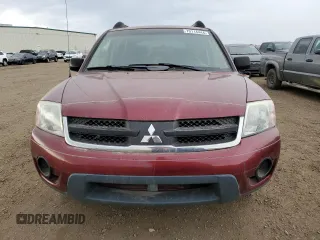 2006 Mitsubishi Endeavor LS z VIN 4A4MN21S26E046951, wystawiony jako Copart lot #79114444 z przebiegiem 95 448 mil mil oraz Czysty tytuł • Clean title. Historia ofert i sprzedaży dostępna na DreamBid. Obrazek 5.