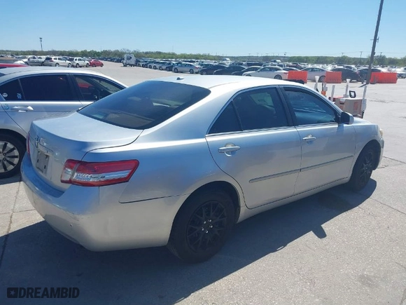 2011 Toyota Camry LE with VIN 4T4BF3EK1BR153728, listed as a IAAI auction lot 41861884 with 120,386 mi miles. Bid and sale history available at carsss.com. Image 4.