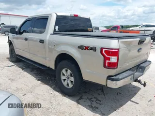 2018 Ford F-150 XL z VIN 1FTEW1EP3JKC46790, wystawiony jako IAAI lot #42584702 z przebiegiem 138 756 mil mil oraz . Historia ofert i sprzedaży dostępna na DreamBid. Obrazek 3.
