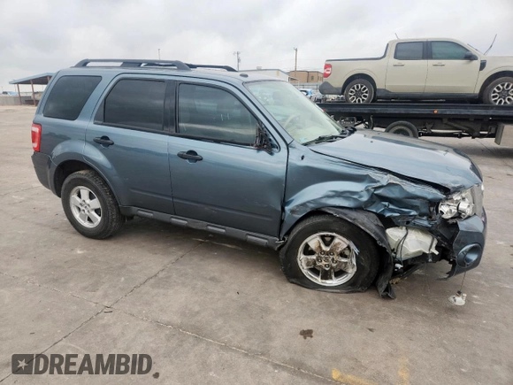 2012 Ford Escape XLT z VIN 1FMCU0D79CKB91964, wystawiony jako Copart lot #59443925 z przebiegiem 103 723 mil mil oraz Szkoda całkowita • Salvage title. Historia ofert i sprzedaży dostępna na DreamBid. Obrazek 4.
