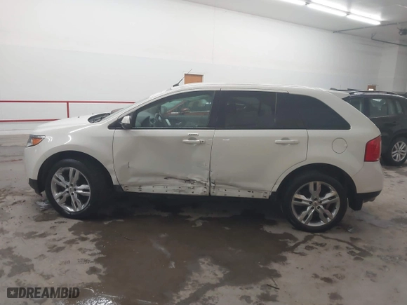 2012 Ford Edge SEL with VIN 2FMDK4JC3CBA95809, listed as a IAAI auction lot 41718077 with 155,528 mi miles. Bid and sale history available at carsss.com. Image 15.