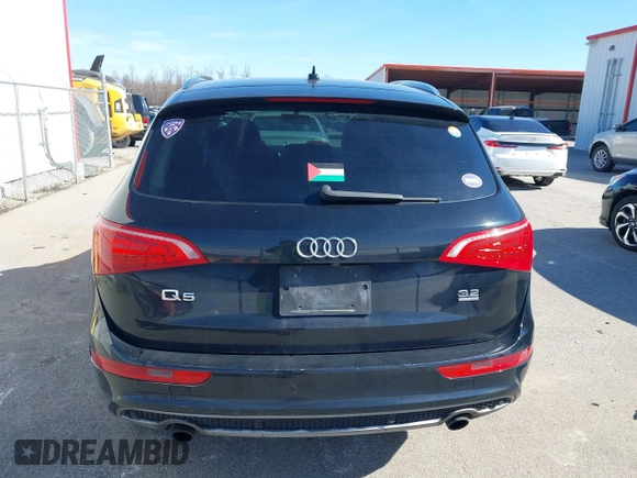 2011 Audi Q5 Premium Plus z VIN WA1DKAFP7BA006987, wystawiony jako IAAI lot #41565702 z przebiegiem 260 201 mil mil oraz . Historia ofert i sprzedaży dostępna na DreamBid. Obrazek 16.