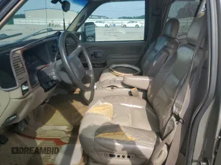 2000 Chevrolet Tahoe Z71 with VIN 1GNEK13R7YR189177, listed as a Copart auction lot 56830725 with 308,270 mi miles and Salvage title. Bid and sale history available at DreamBid. Image 7.