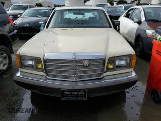 1982 Mercedes-Benz 300 with VIN WDBCB20A2CB029826, listed as a Copart auction lot 78964883 with 213,992 mi miles and Salvage Title. Bid and sale history available at carsss.com. Image 5.