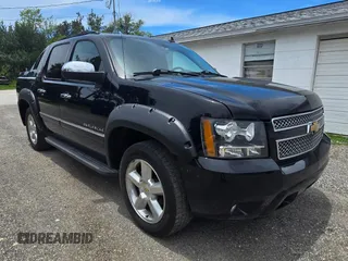 2013 Chevrolet Avalanche LTZ with VIN 3GNTKGE77DG250771, listed as a Copart auction lot 63140755 with 150,364 mi miles and Clean title. Bid and sale history available at DreamBid. Image 1.