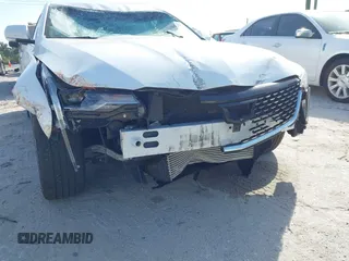 2024 Cadillac CT4 Luxury z VIN 1G6DA5RK2R0124982, wystawiony jako IAAI lot #42075299 z przebiegiem 21 660 mil mil oraz . Historia ofert i sprzedaży dostępna na DreamBid. Obrazek 6.
