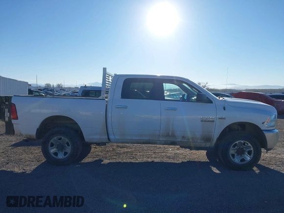 2018 Ram 2500 Big Horn with VIN 3C6TR5DTXJG402245, listed as a IAAI auction lot 41784996 with 195,935 mi miles. Bid and sale history available at carsss.com. Image 14.