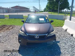 2012 Lexus CT 200h z VIN JTHKD5BH1C2120958, wystawiony jako IAAI lot #42314019 z przebiegiem 142 067 mil mil oraz . Historia ofert i sprzedaży dostępna na DreamBid. Obrazek 6.