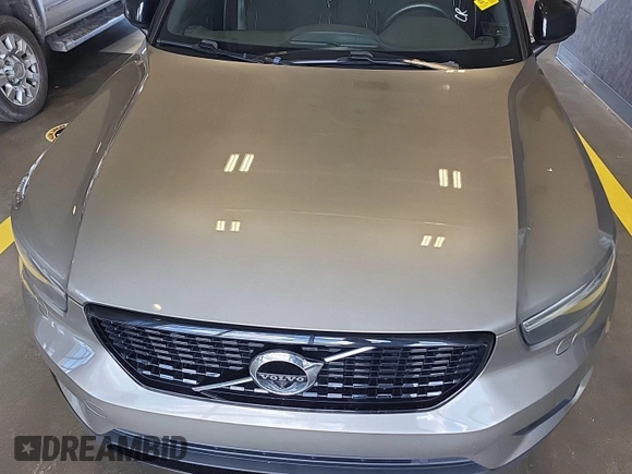2022 Volvo XC40 R-Design с VIN YV4162UM2N2769099, выставлен на аукционе IAAI как лот 42455853 с пробегом 92 375 миль миль и . История ставок и продаж доступна на DreamBid. Изображение 6.