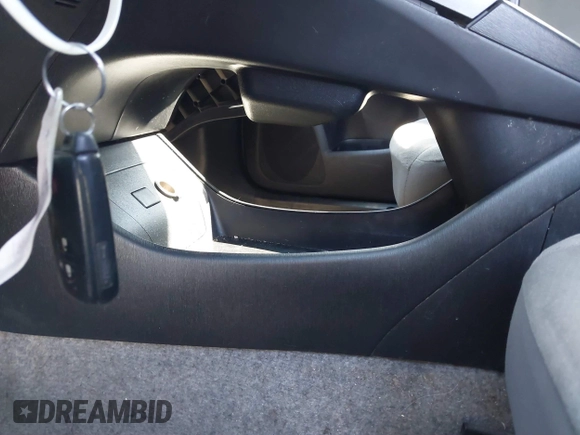 2013 Toyota Prius One with VIN JTDKN3DUXD5661388, listed as a IAAI auction lot 41207260 with 250,530 mi miles and . Bid and sale history available at DreamBid. Image 11.