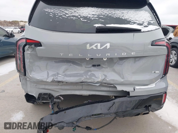 2024 Kia Telluride SX Prestige X-Pro with VIN 5XYP5DGC4RG427373, listed as a IAAI auction lot 41371537 with 11,808 mi miles and . Bid and sale history available at DreamBid. Image 6.
