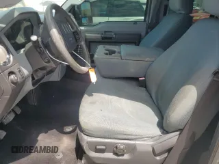 2011 Ford F-250 XL с VIN 1FT7W2BT9BEB86305, выставлен на аукционе Copart как лот 65621715 с пробегом Не указан миль и Списание • Salvage title. История ставок и продаж доступна на DreamBid. Изображение 7.