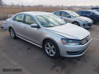 2013 Volkswagen Passat SE w/Sunroof with VIN 1VWBH7A3XDC083926, listed as a IAAI auction lot 41365092 with 167,586 mi miles. Bid and sale history available at carsss.com. Image 1.