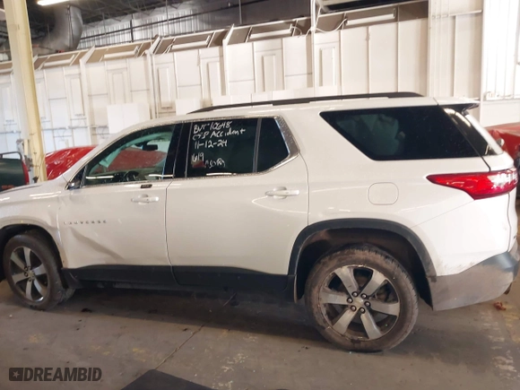 2019 Chevrolet Traverse LT Leather with VIN 1GNEVHKWXKJ147566, listed as a IAAI auction lot 40885257 with 116,690 mi miles. Bid and sale history available at carsss.com. Image 14.