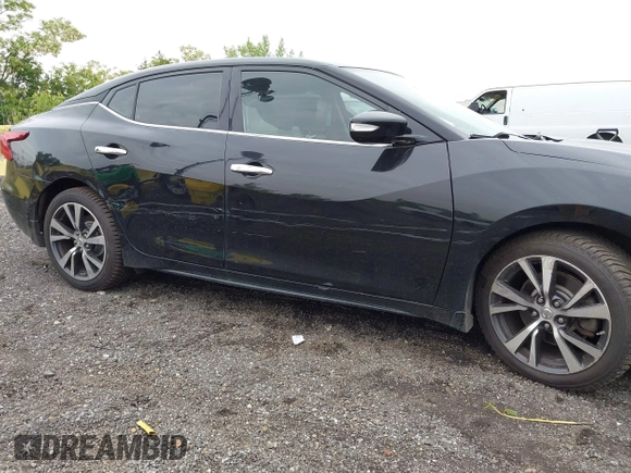 2016 Nissan Maxima SV z VIN 1N4AA6AP1GC406366, wystawiony jako IAAI lot #42266174 z przebiegiem 84 076 mil mil oraz . Historia ofert i sprzedaży dostępna na DreamBid. Obrazek 17.